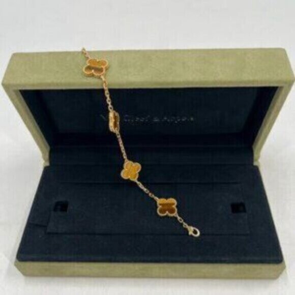 Authentic Van Cleef & Arpels 18K Gold Tiger Eye Bracelet - Picture 5 of 8
